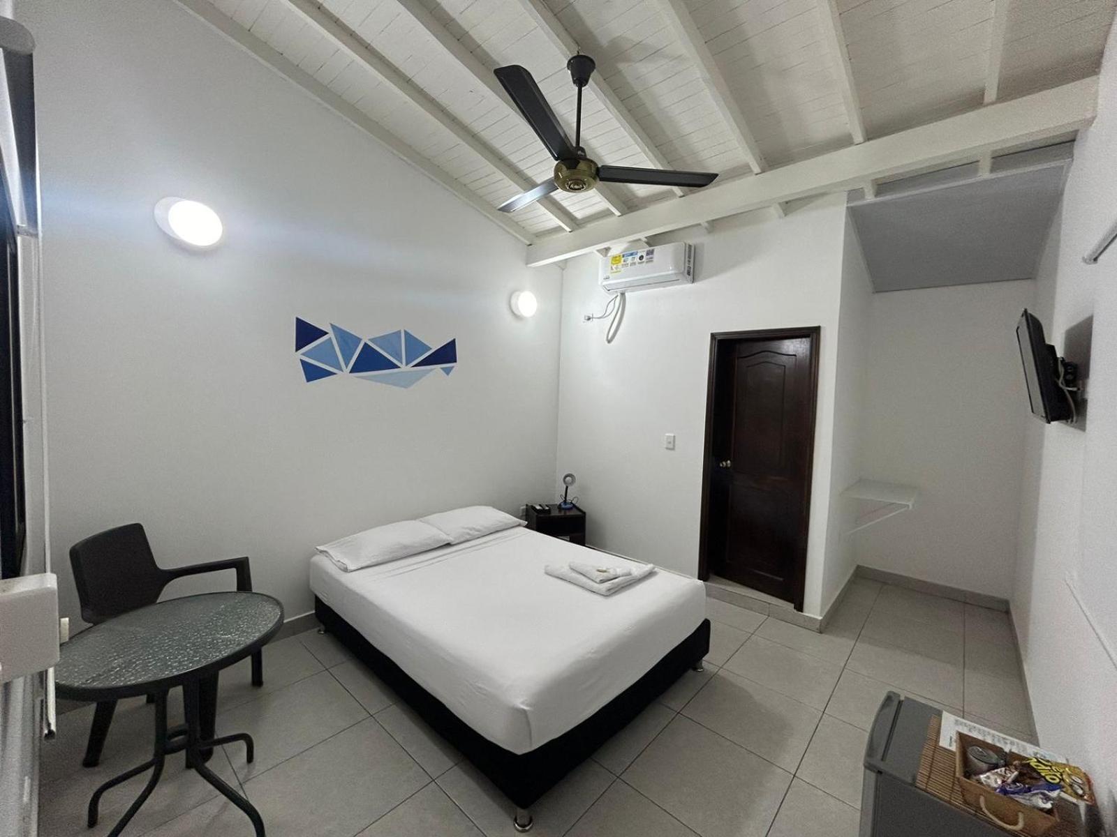 Hotel Puerto Azul Puerto Berrio Luaran gambar