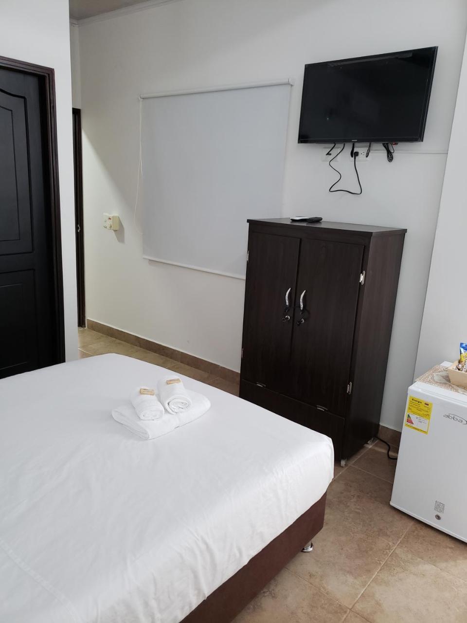 Hotel Puerto Azul Puerto Berrio Luaran gambar